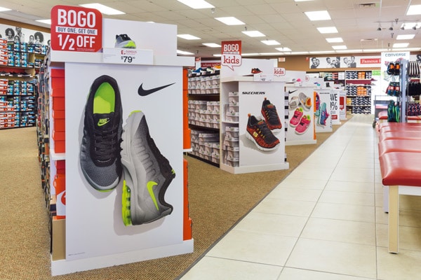 famous-footwear-retail-store-design